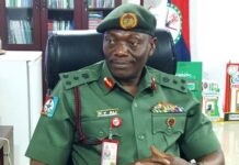 Rundunar sojin Najeriya ta Musanta bai wa Tsofaffin Mayaƙan Boko Haram Makamai